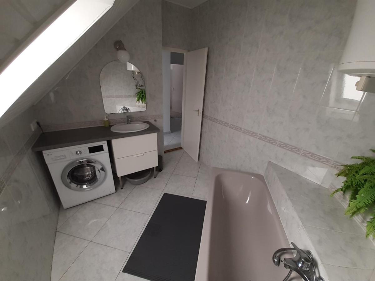 Apartman Soos -- Only For Relaxation, Not For Party! Сиофок Екстериор снимка
