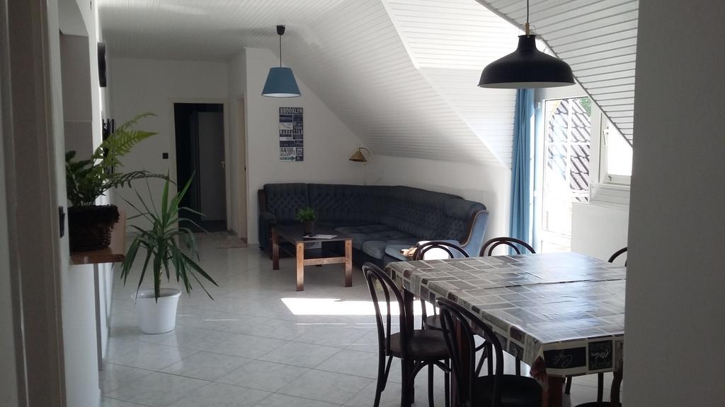 Apartman Soos -- Only For Relaxation, Not For Party! Сиофок Екстериор снимка